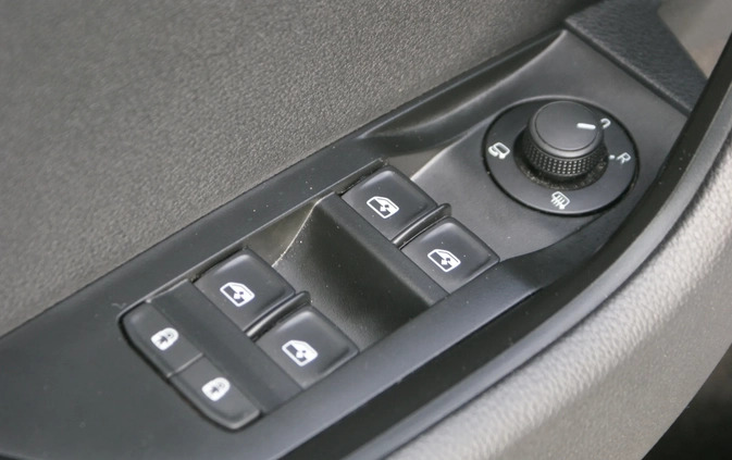 Skoda Superb cena 106900 przebieg: 54499, rok produkcji 2019 z Świerzawa małe 704
